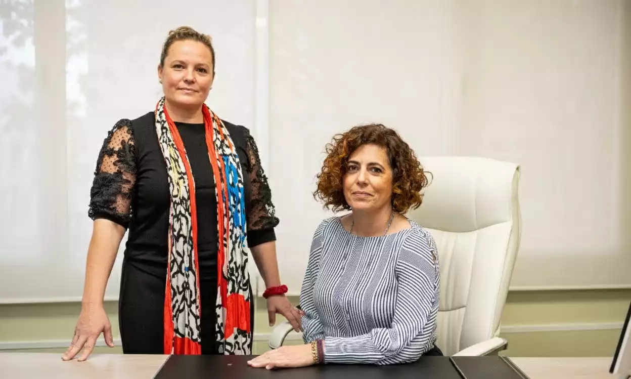 equipo humano de atención legal abogados y mediadores